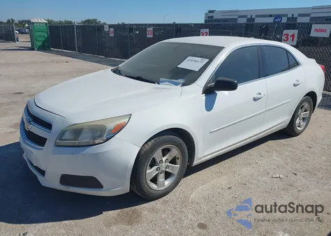 2013 Chevrolet Malibu 1Ls из США, поврежденный, VIN 1G11B5SA0DF349432